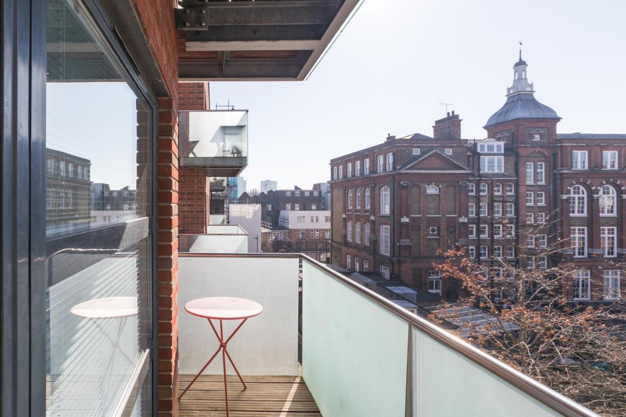 Luxury 2-Bed Flat Parking And Close To The Tube London Bagian luar foto