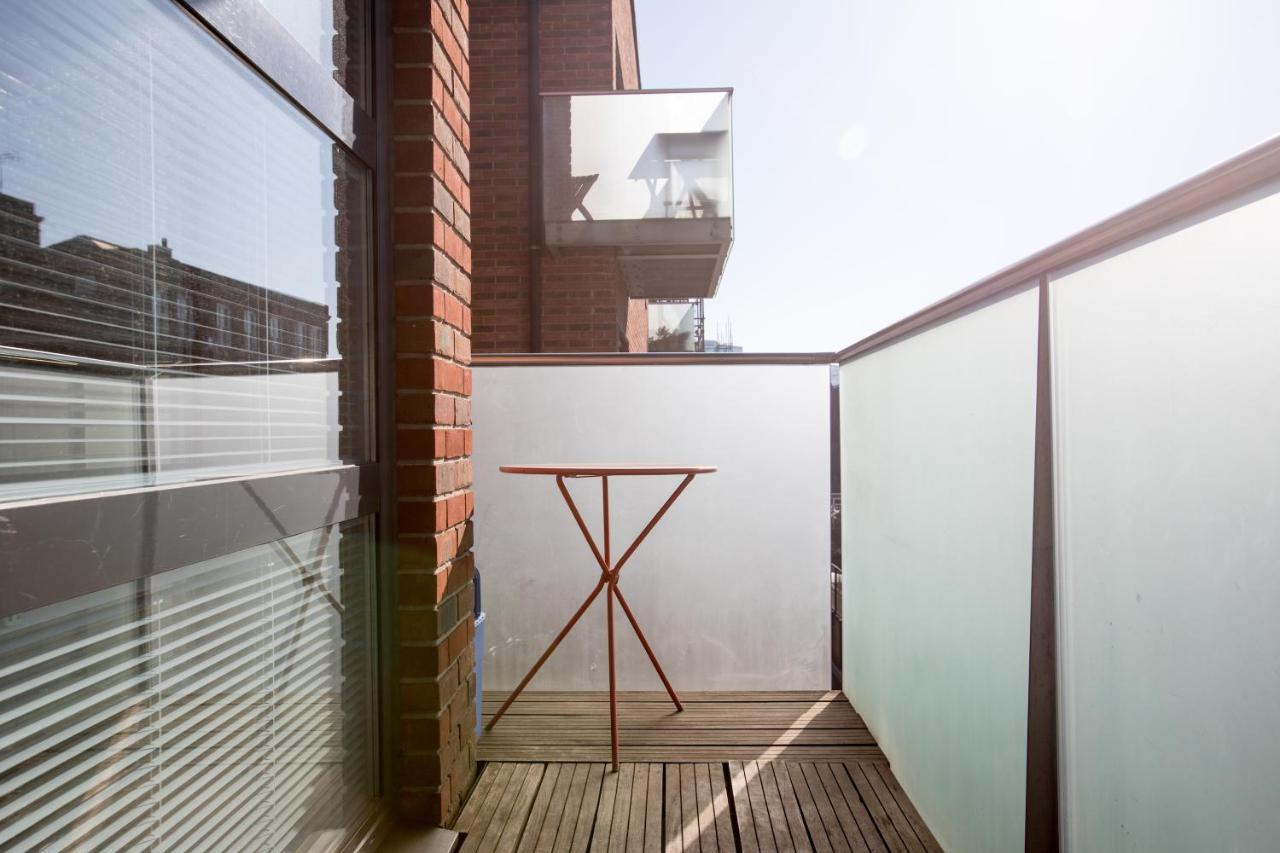 Luxury 2-Bed Flat Parking And Close To The Tube London Bagian luar foto