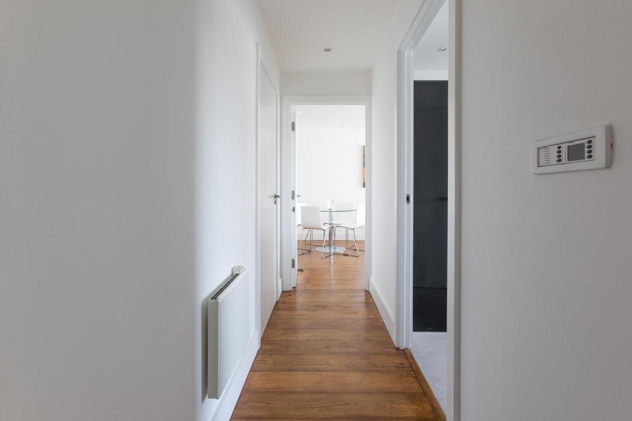 Luxury 2-Bed Flat Parking And Close To The Tube London Bagian luar foto